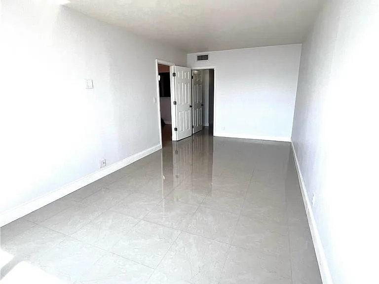 600 Three Islands Blvd #1108 — Photo 7