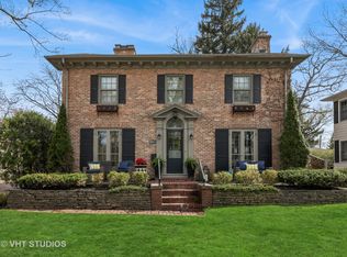 301 Rose Ter, Lake Forest, IL 60045