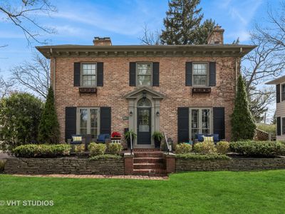 301 Rose Ter, Lake Forest, IL, 60045