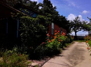 211 Dunlap St, Austin, TX 78704