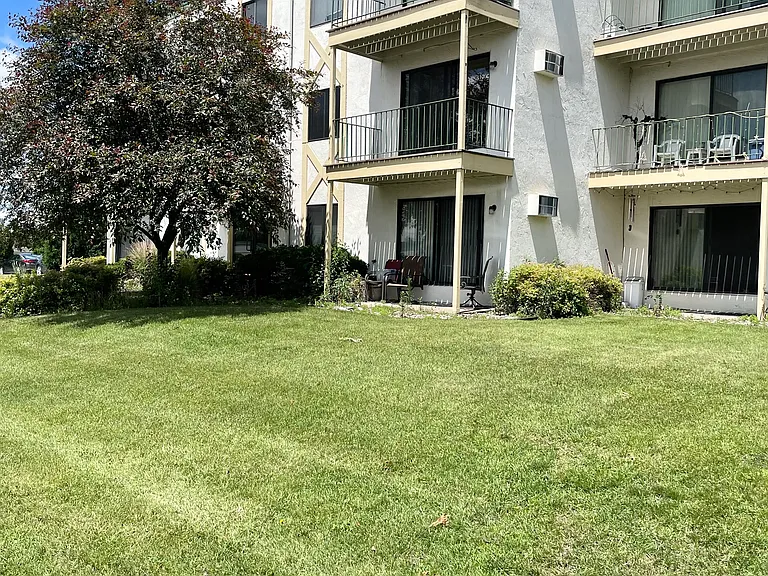 Pineview Estates — Photo 15