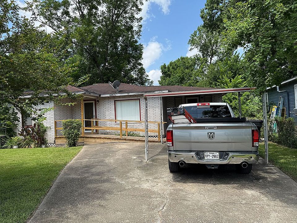 1st image of 5831 Phillips St