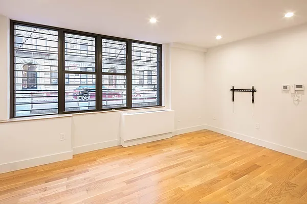 Rented by Pielet Brothers Management LLC | media 16