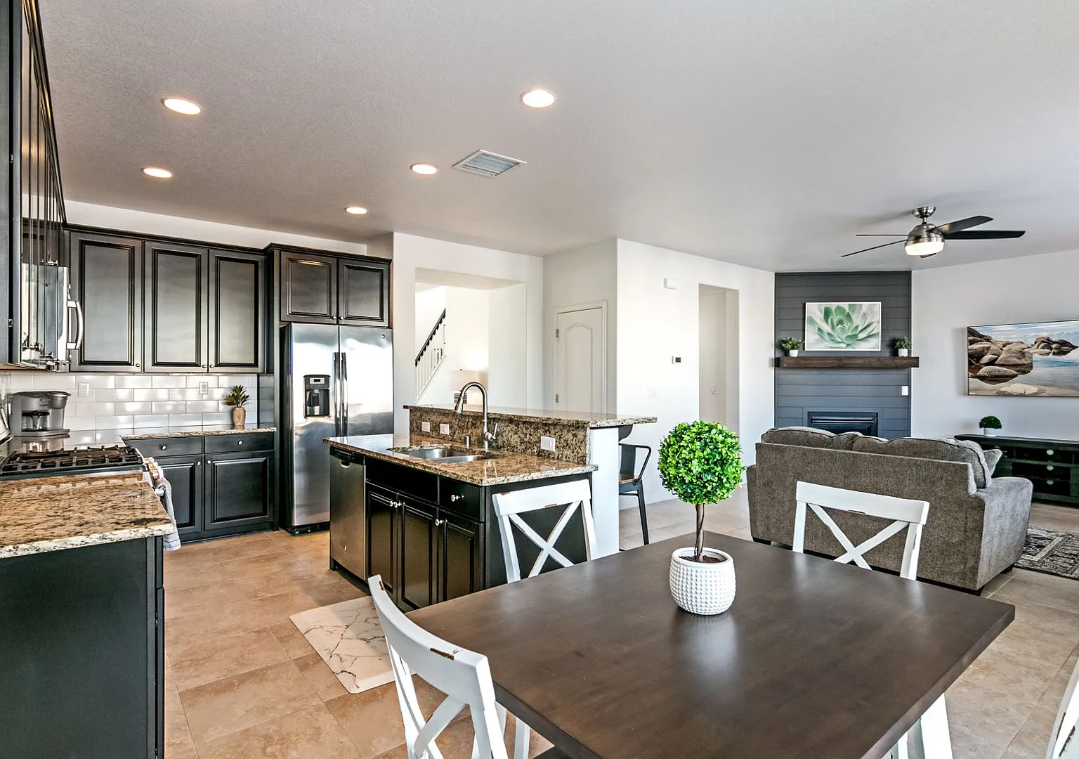 Fully Furnished Damonte Ranch Gem Includes Utilities — Photo 3