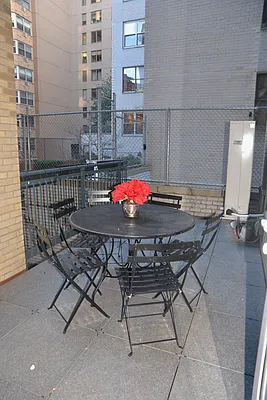 Rented by Corcoran | media 24