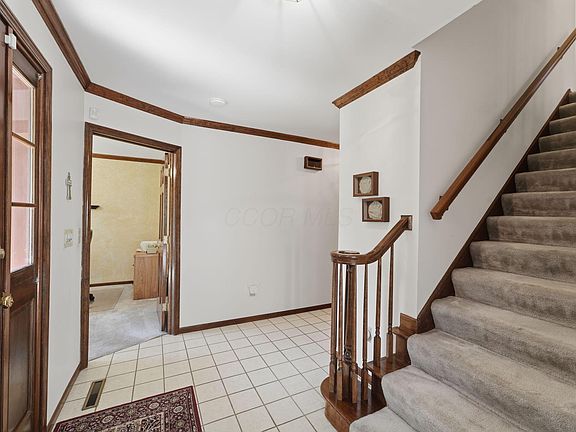 3rd image of 2347 Collins Dr