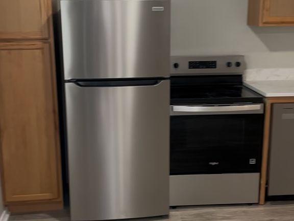 3rd image of 2116 S Longmont Ave #1