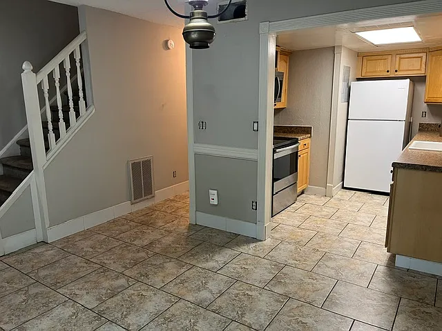 Dining Room to Kitchen