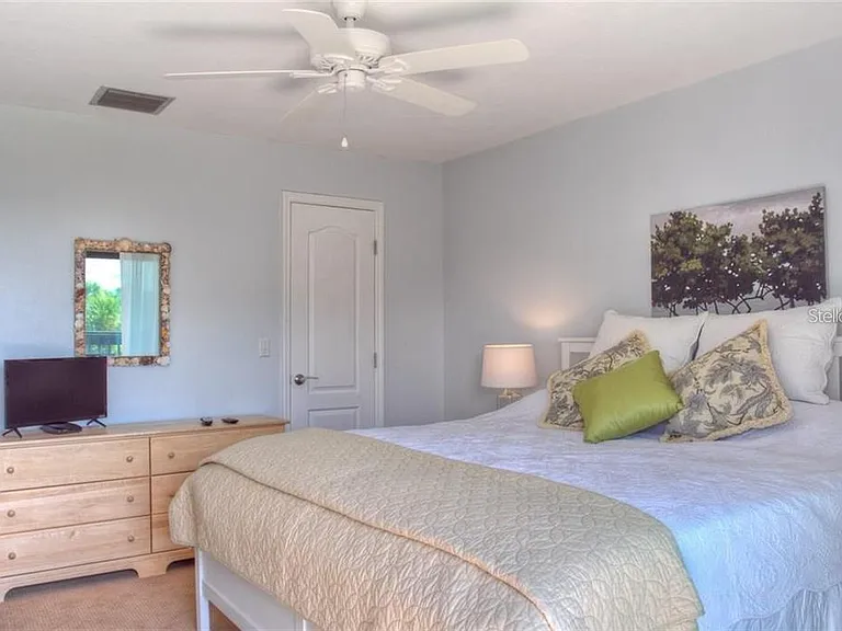 1622 Stickney Point Rd #22202 — Photo 15
