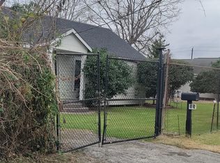 2824 Black St, Houston, TX 77023