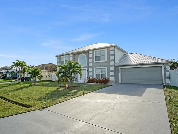 2nd image of 1622 SW McAllister Ln