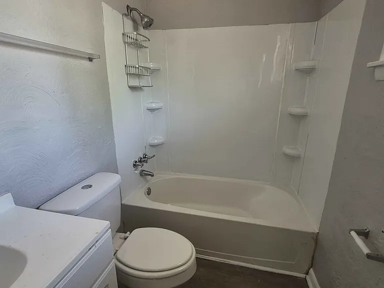250 E Nottingham Rd #3 — Photo 18
