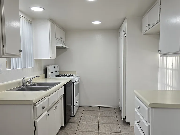 310 Junipero Serra Dr #101 — Photo 6