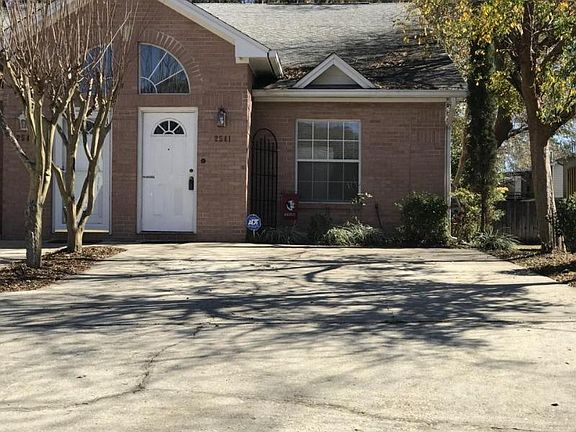 2nd image of 2541 Golden Park Ln