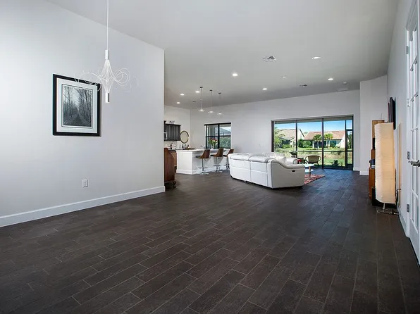 16190 Camden Lakes Cir, Naples, FL 34110