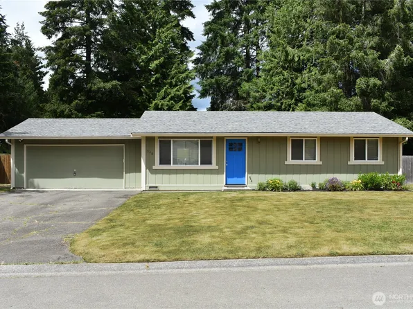 348 NE Holly Leaf Lane, Bremerton, WA 98311