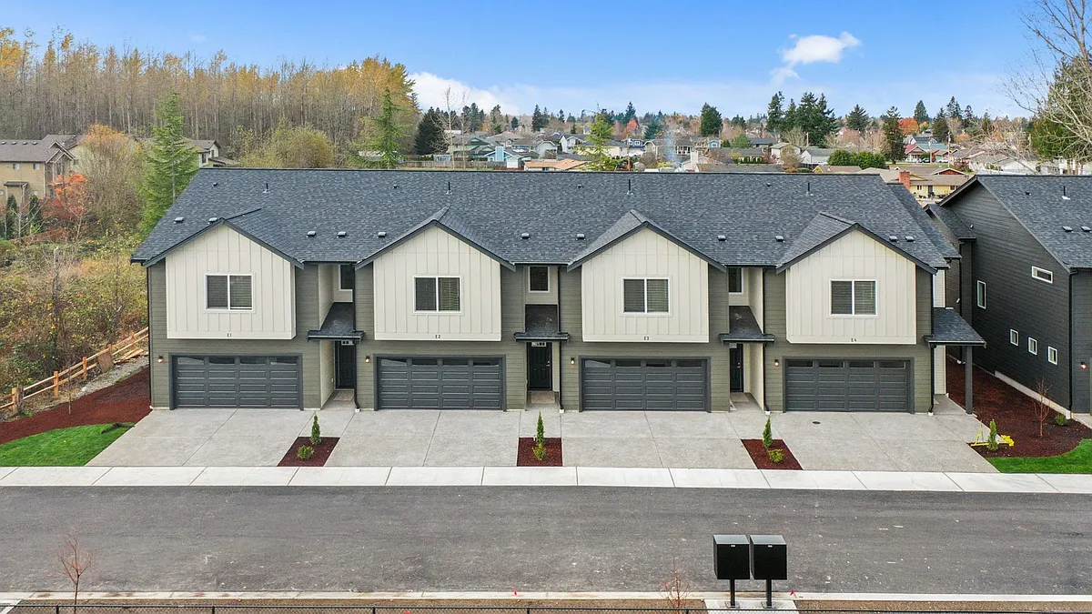 Building Photo - Spruce Prairie Homes