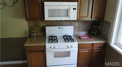 5th image of 827 Lynn Haven Ln