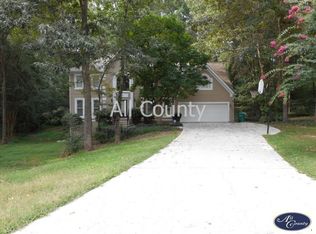 2561 Rock Point Ln, Snellville, GA 30039