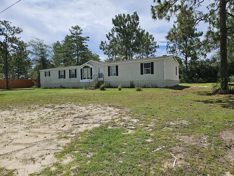 1st image of 350 E Laurel Ln