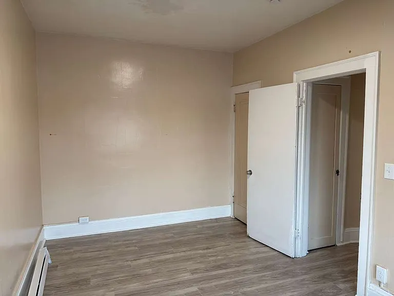 1374 West Blvd — Photo 44