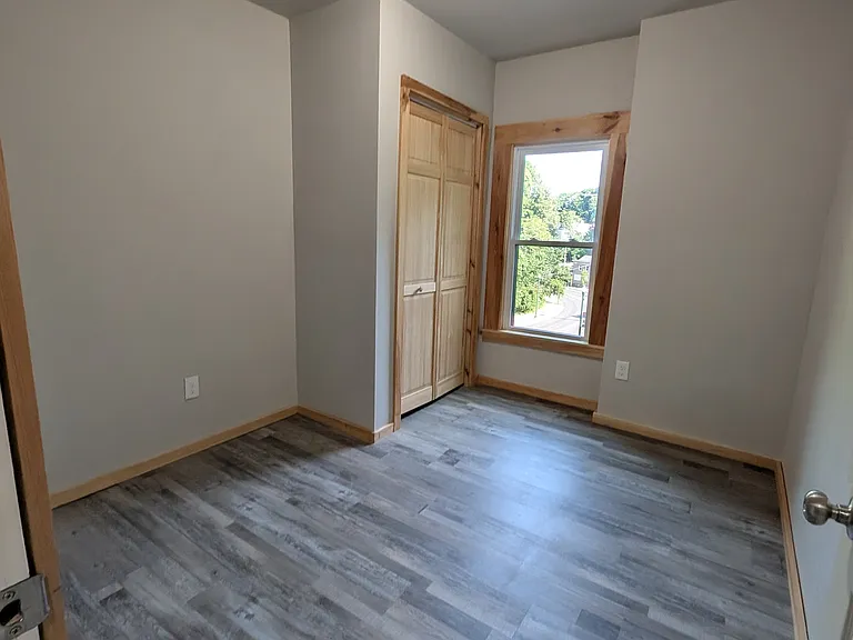 295 Congress St — Photo 3