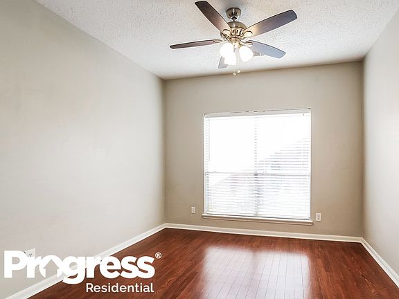 5th image of 19023 Dee Woods Dr