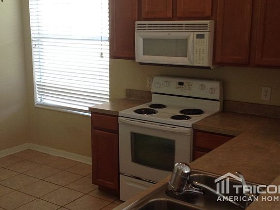 2nd image of 8515 Deer Chase Dr