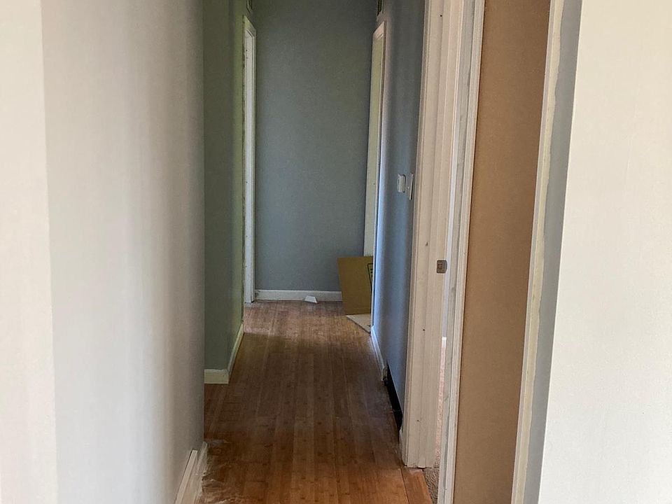 1st image of 30724 Barrington St