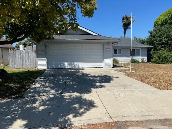 360 Dover Ct, Grover Beach, CA 93433