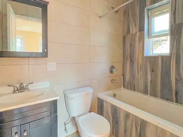 1479 East 34th Street image 5 of 8