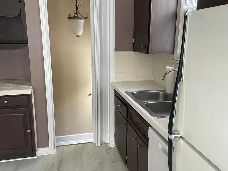 1521 N Vermont Ave — Photo 30