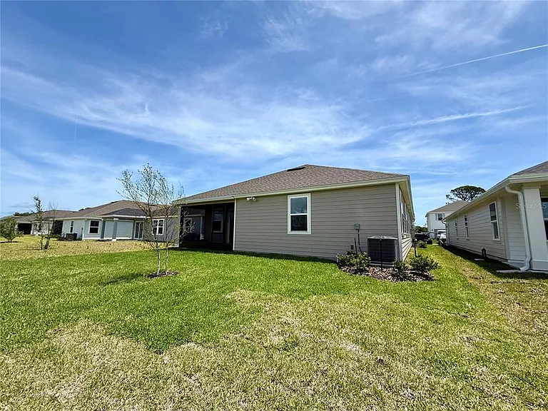 53 Signet Cir — Photo 29