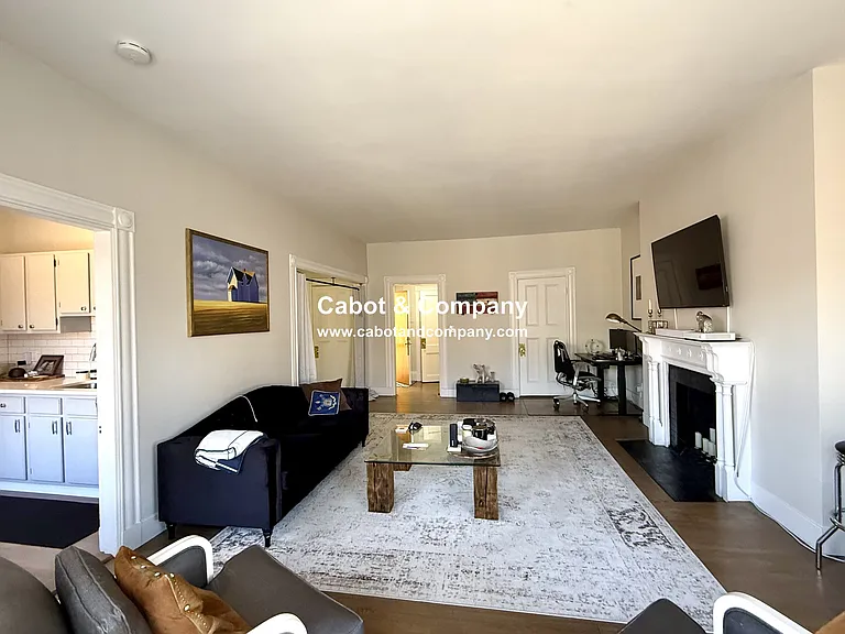 475 Beacon St #4F — Photo 7