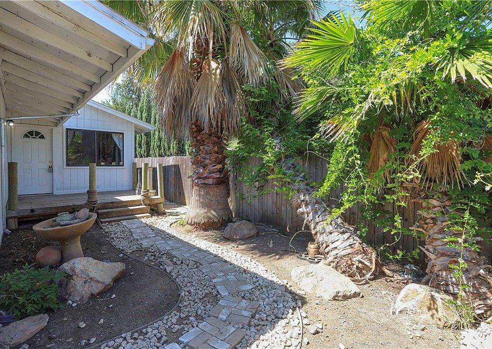 1st image of 14785 Ballpark Ave