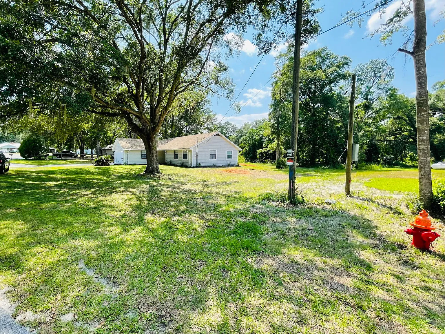 3 bed, 1800 sqft, $2,100 — Photo 2