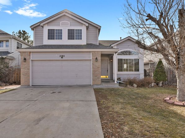 2585 S Truckee Way