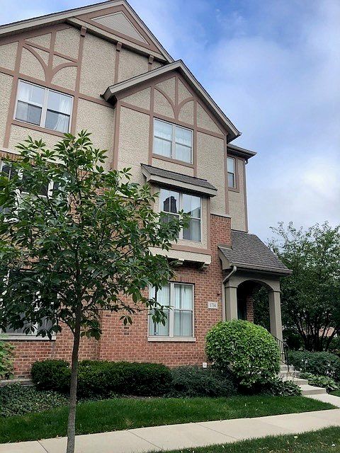 2nd image of 1734 Tudor Ln