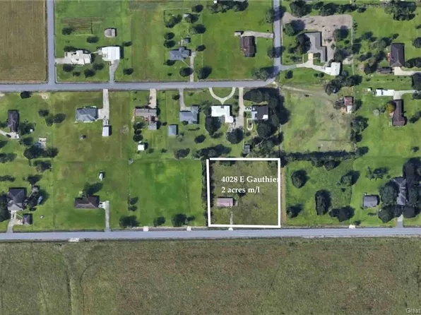 4028 E Gauthier Rd, Lake Charles, LA 70607