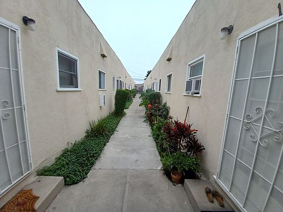 2nd image of 1340 Junipero Ave APT 6