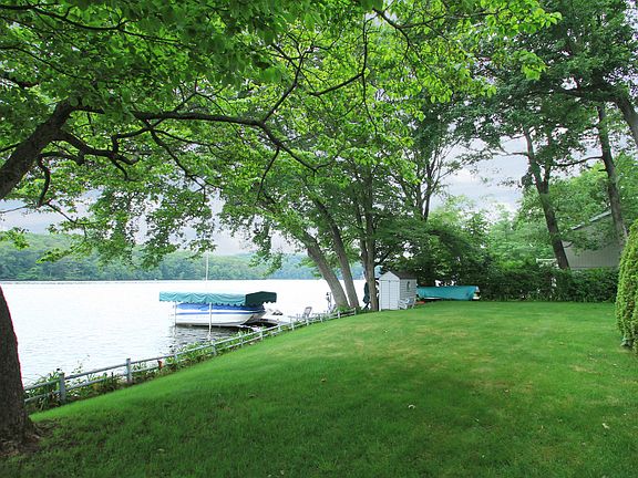 Plush landscaped yard