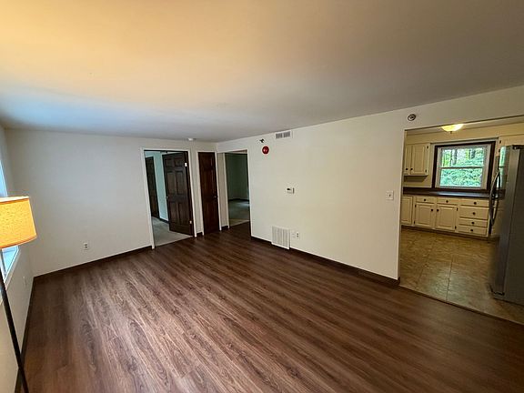 2nd image of 92 Valade Rd
