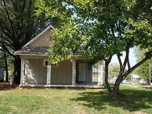 502 W 9th St, Pittsburg, KS 66762