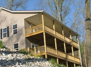 441 N Riverbend Rd, Leitchfield, KY 42754