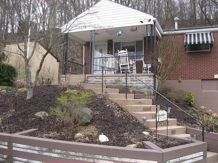 119 Greenview Dr photo 1