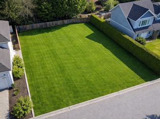 12338 194a St, Pitt Meadows, BC V3Y 2K3