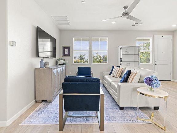 3rd image of 6385 Paysar Ln