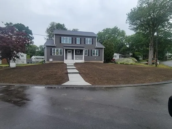109 Gertrude St, Somerset, MA 02726