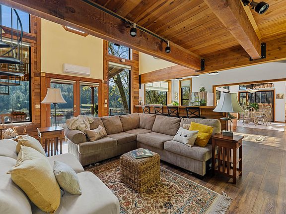 5th image of 4941 Riverbanks Rd