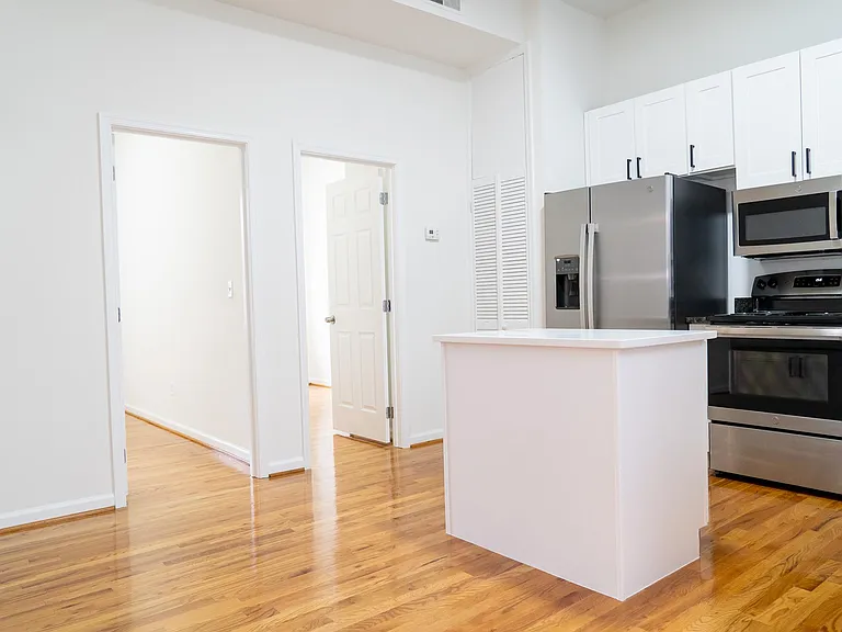 1314 14th St NW #201 — Photo 15